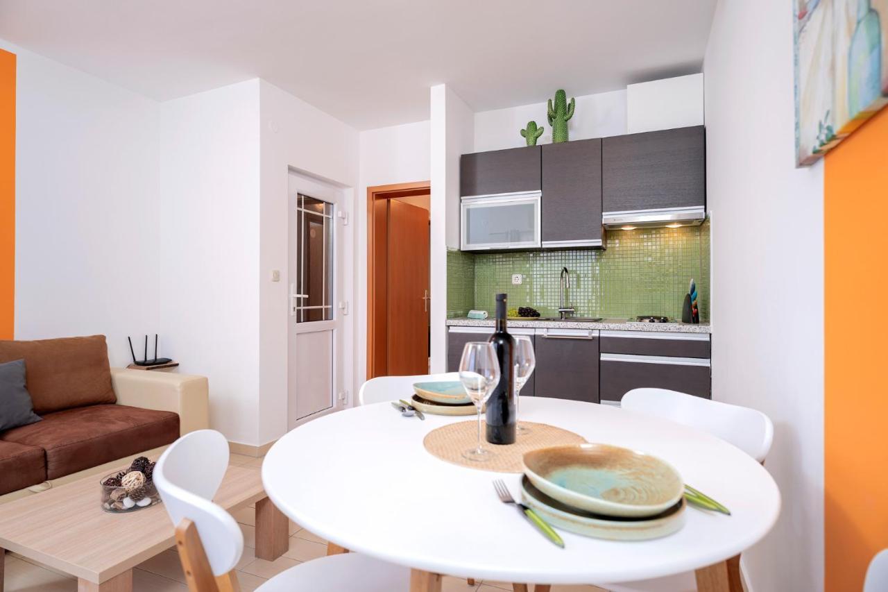 Hektorovic Poolside Apartments Bol Zewnętrze zdjęcie